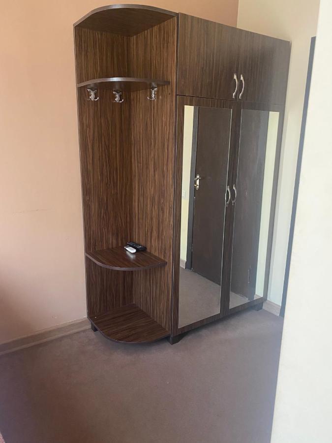 Elko Hotel Erivan Dış mekan fotoğraf