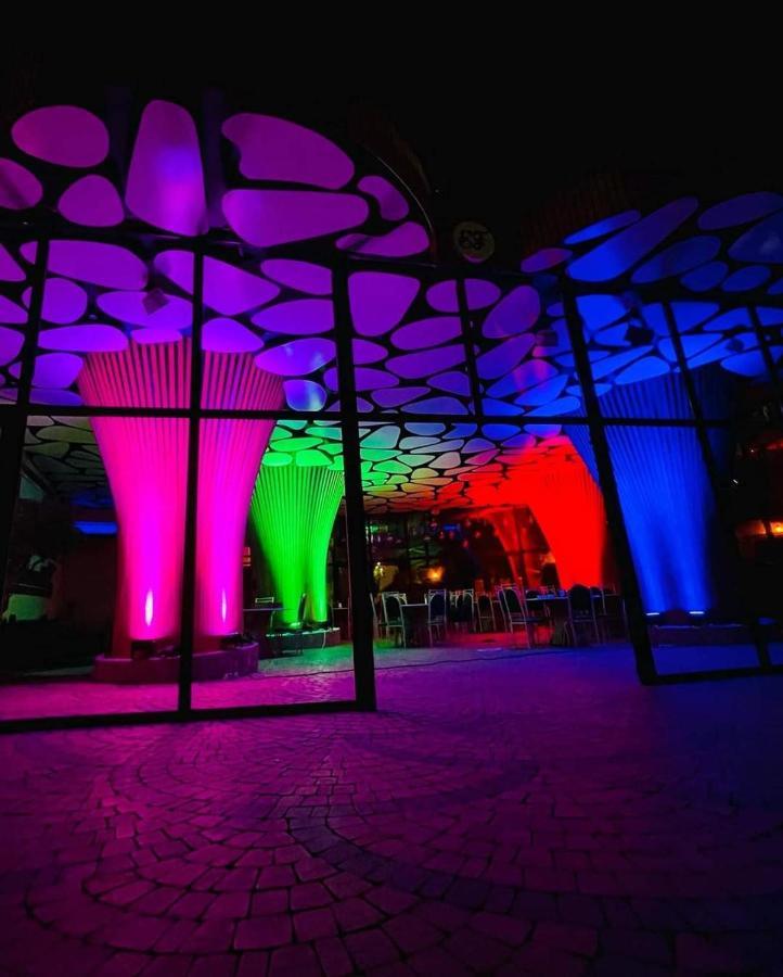 Elko Hotel Erivan Dış mekan fotoğraf