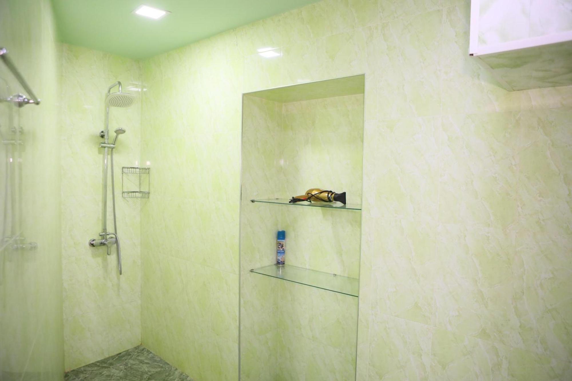 Elko Hotel Erivan Dış mekan fotoğraf