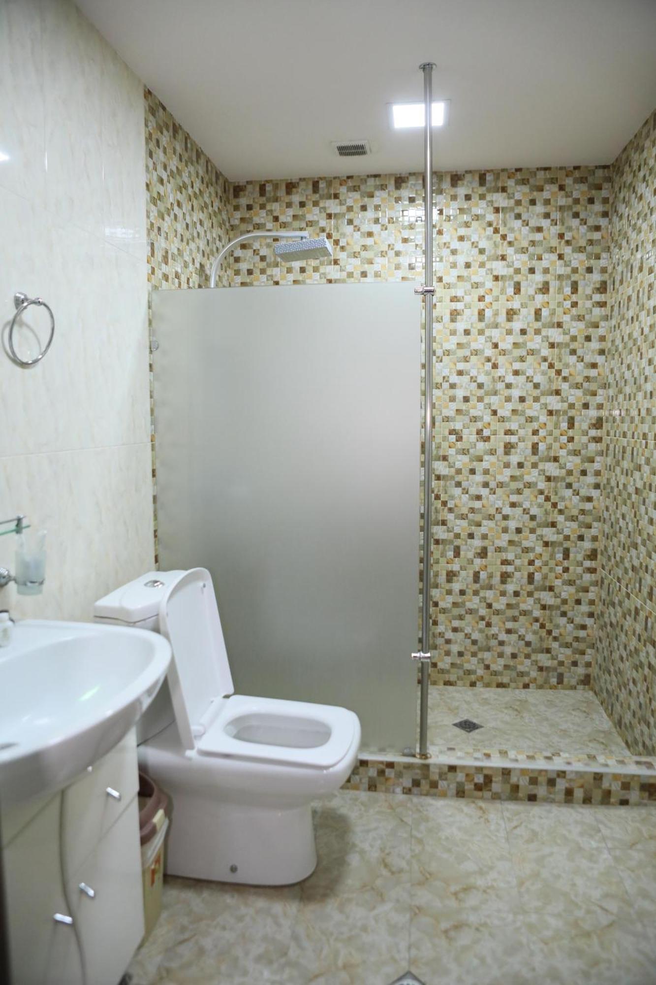 Elko Hotel Erivan Dış mekan fotoğraf